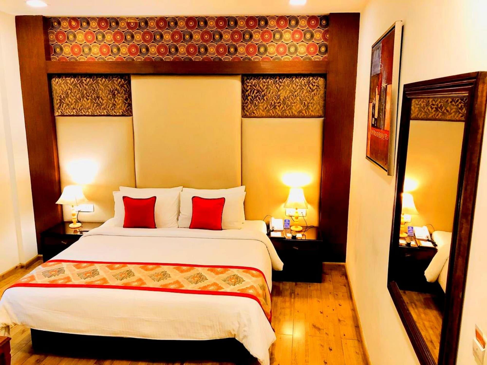 Hotel Taurus Sarovar Portico New Delhi