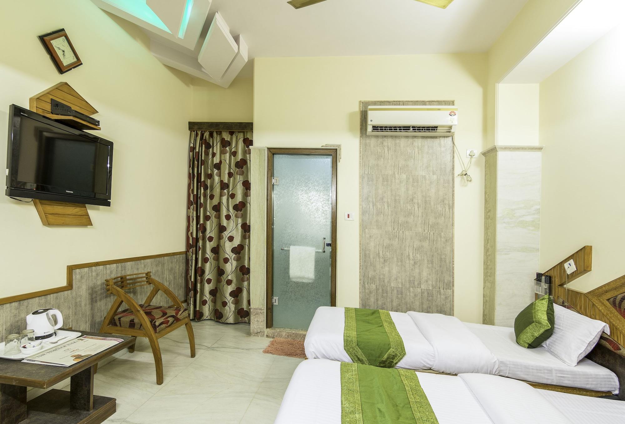 The Natraj Yes Please -new Delhi New Delhi