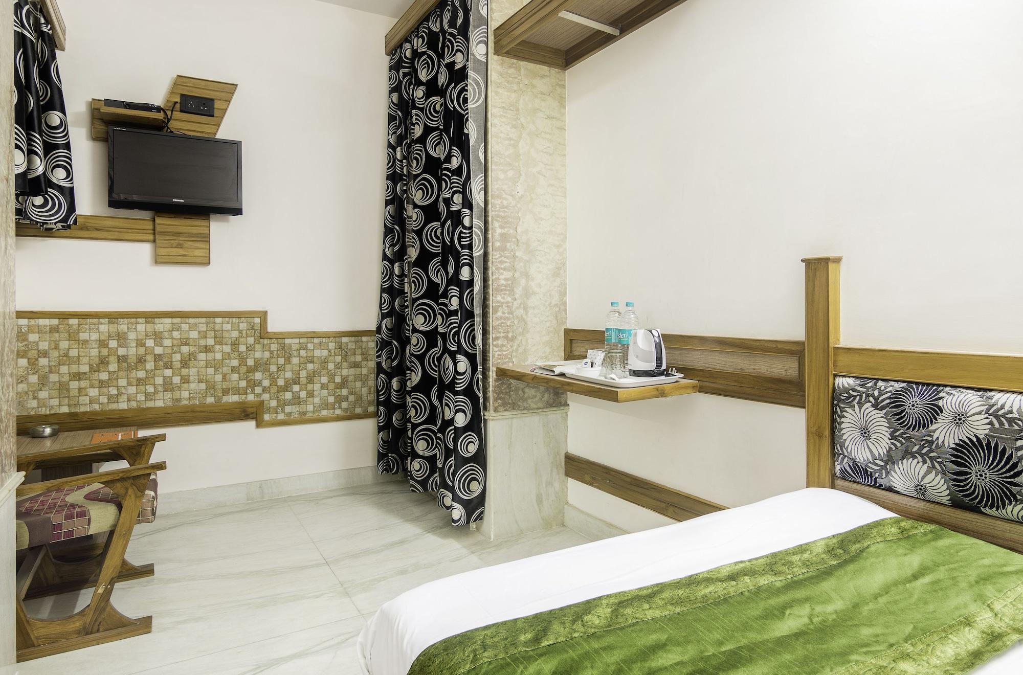The Natraj Yes Please -new Delhi Hotel Nova Deli