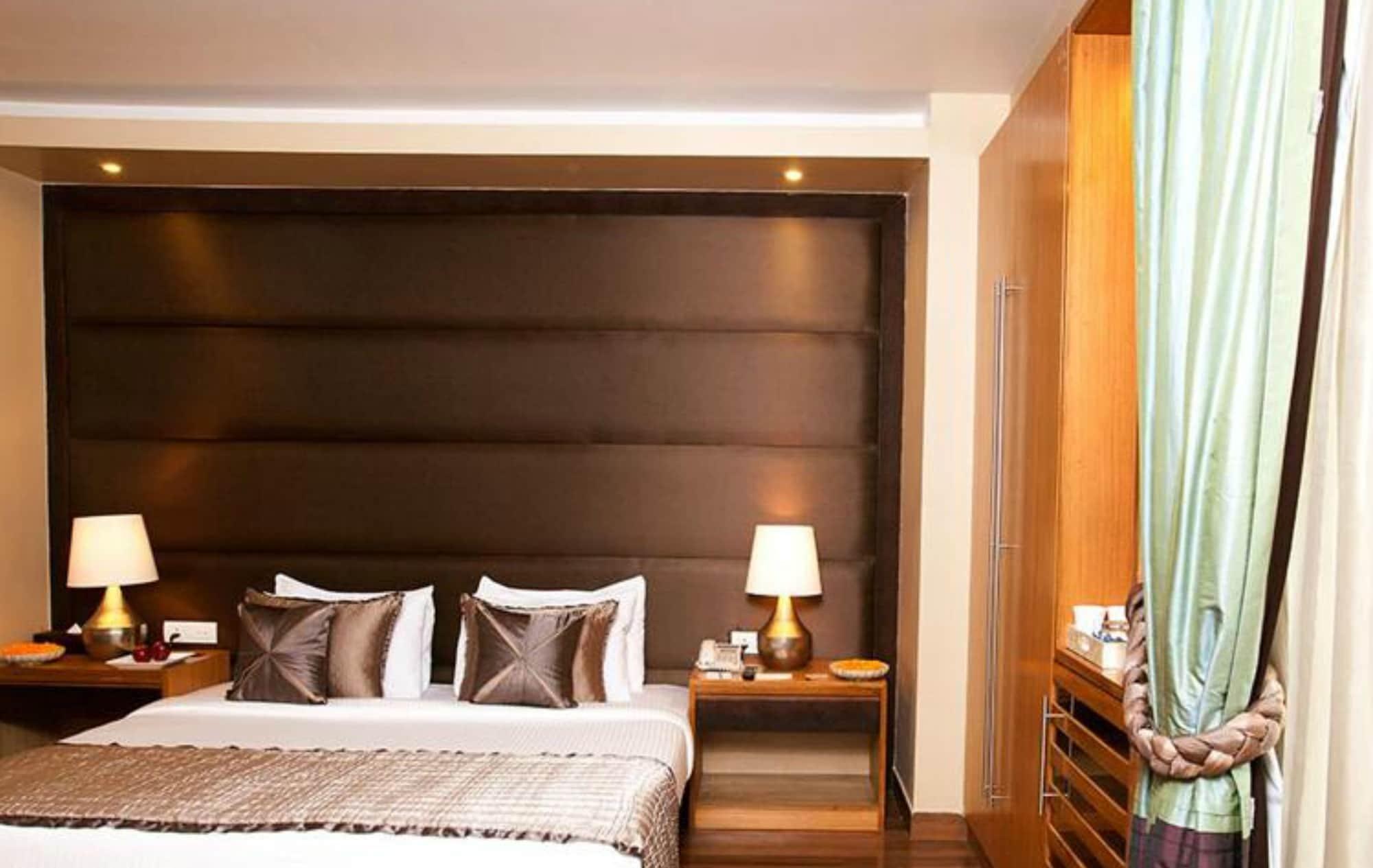 Hotel Udman Panchshila Park New Delhi