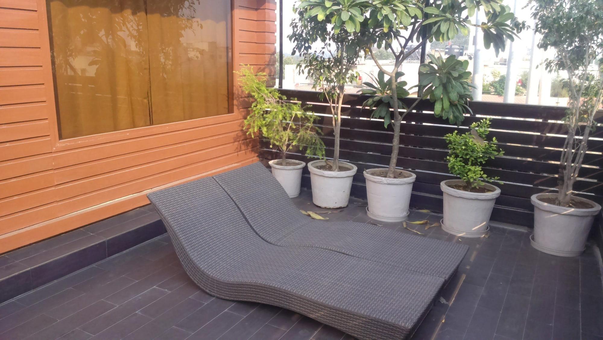 Hotel Udman Panchshila Park New Delhi