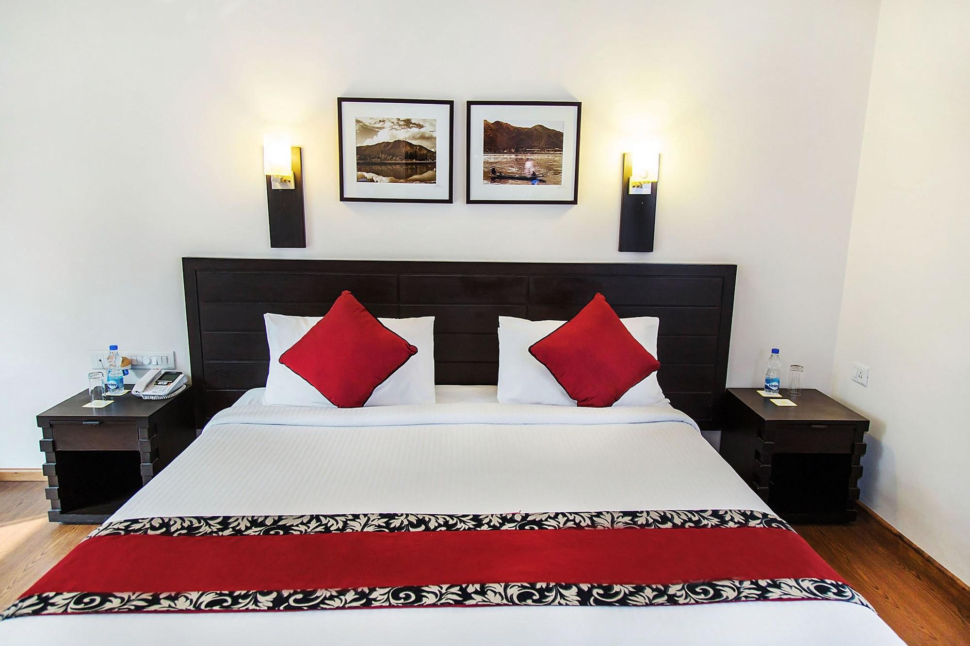 Mantra Amaltas 4*