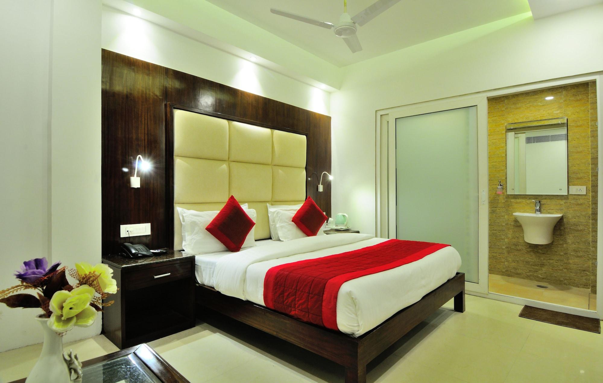 Capital O 2242 Yuvraj Deluxe 3*