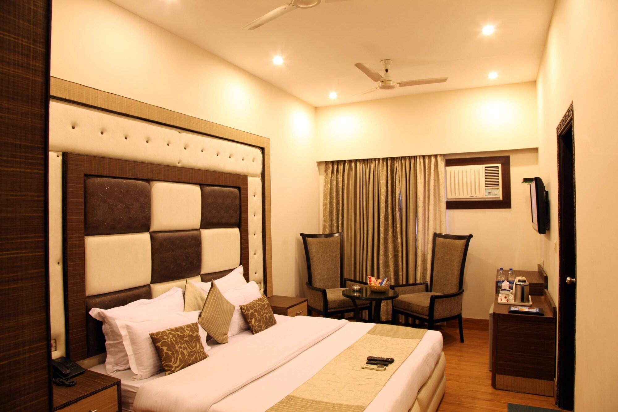 Rupam Hotel