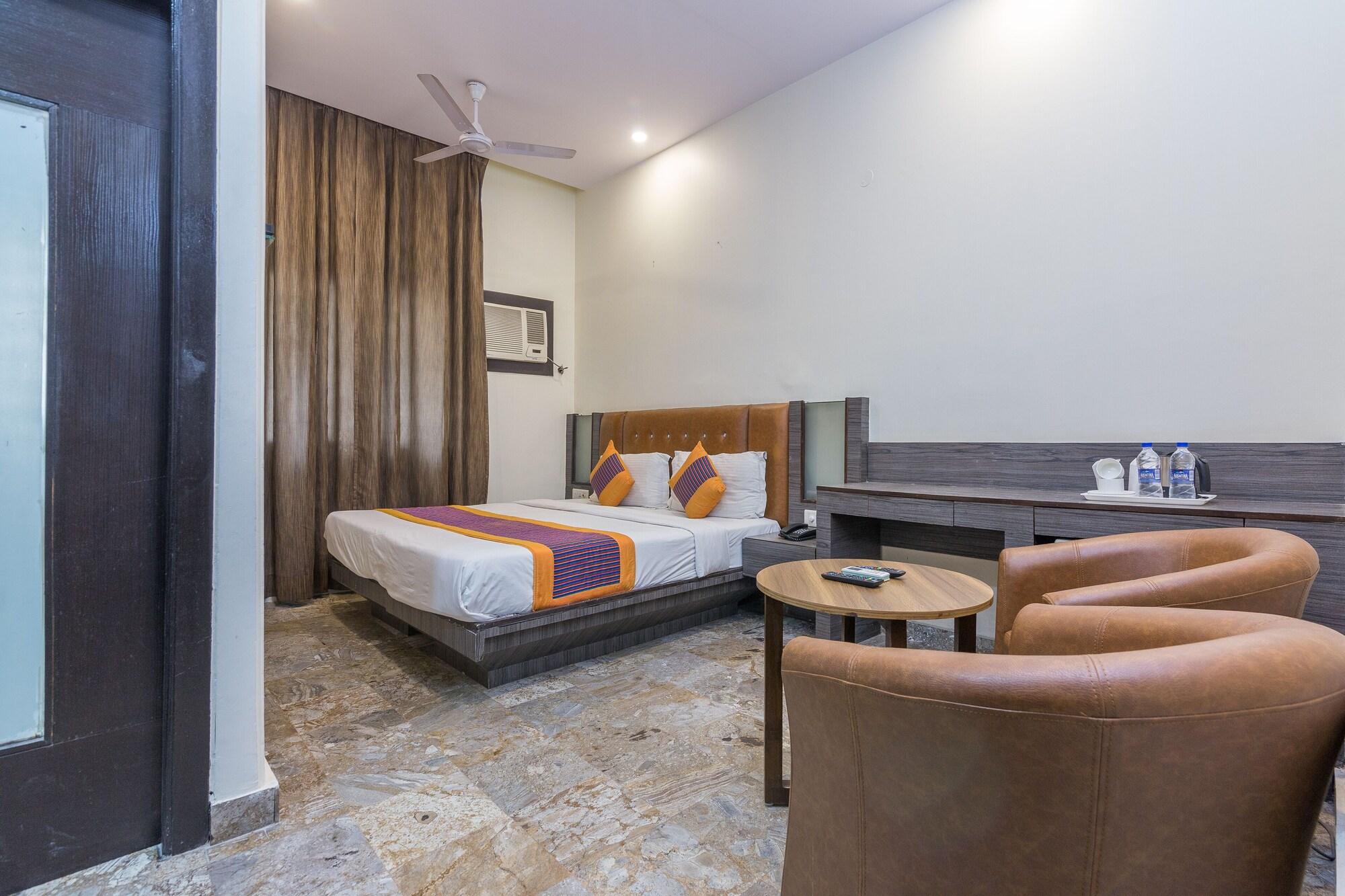 Hotel Rupam 3*