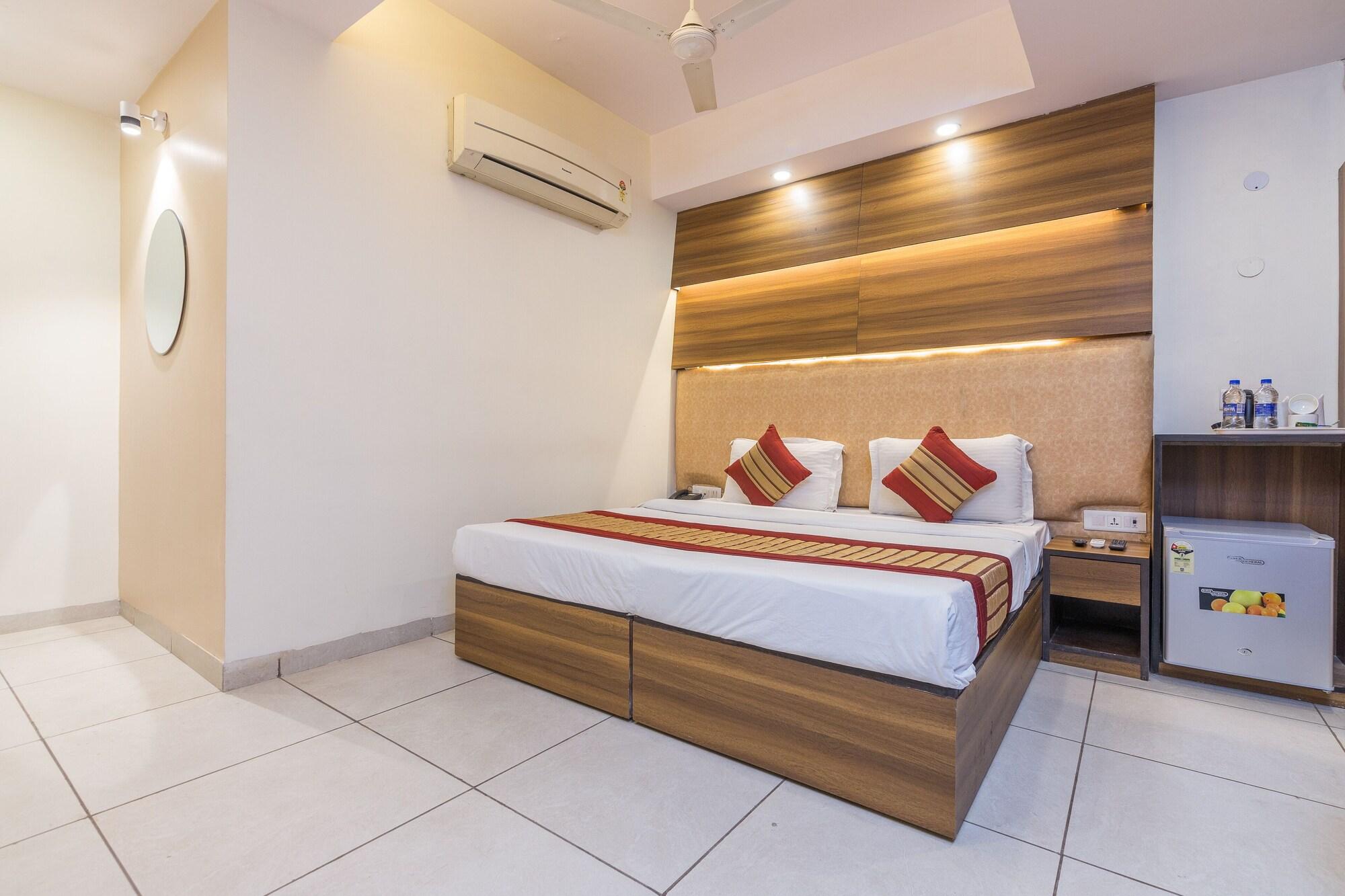 Hotel Rupam 3*