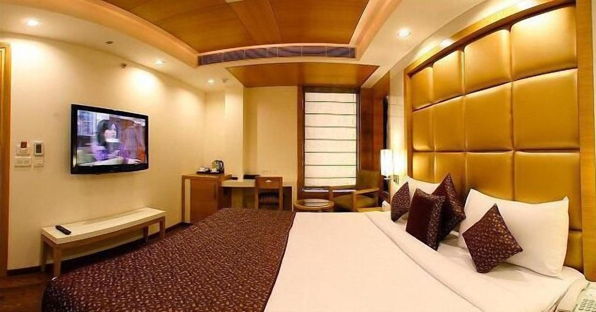 Almondz New Delhi