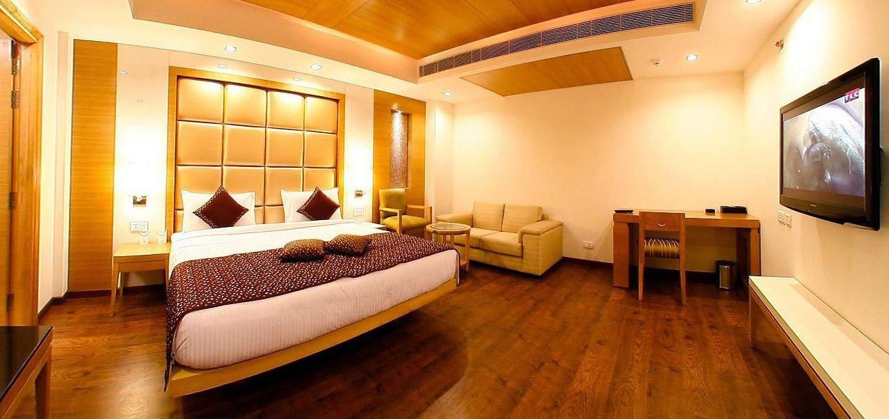 Hotel Almondz