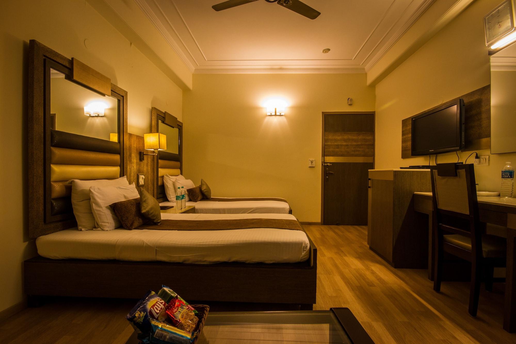 The Suncourt Yatri Hotel 3*