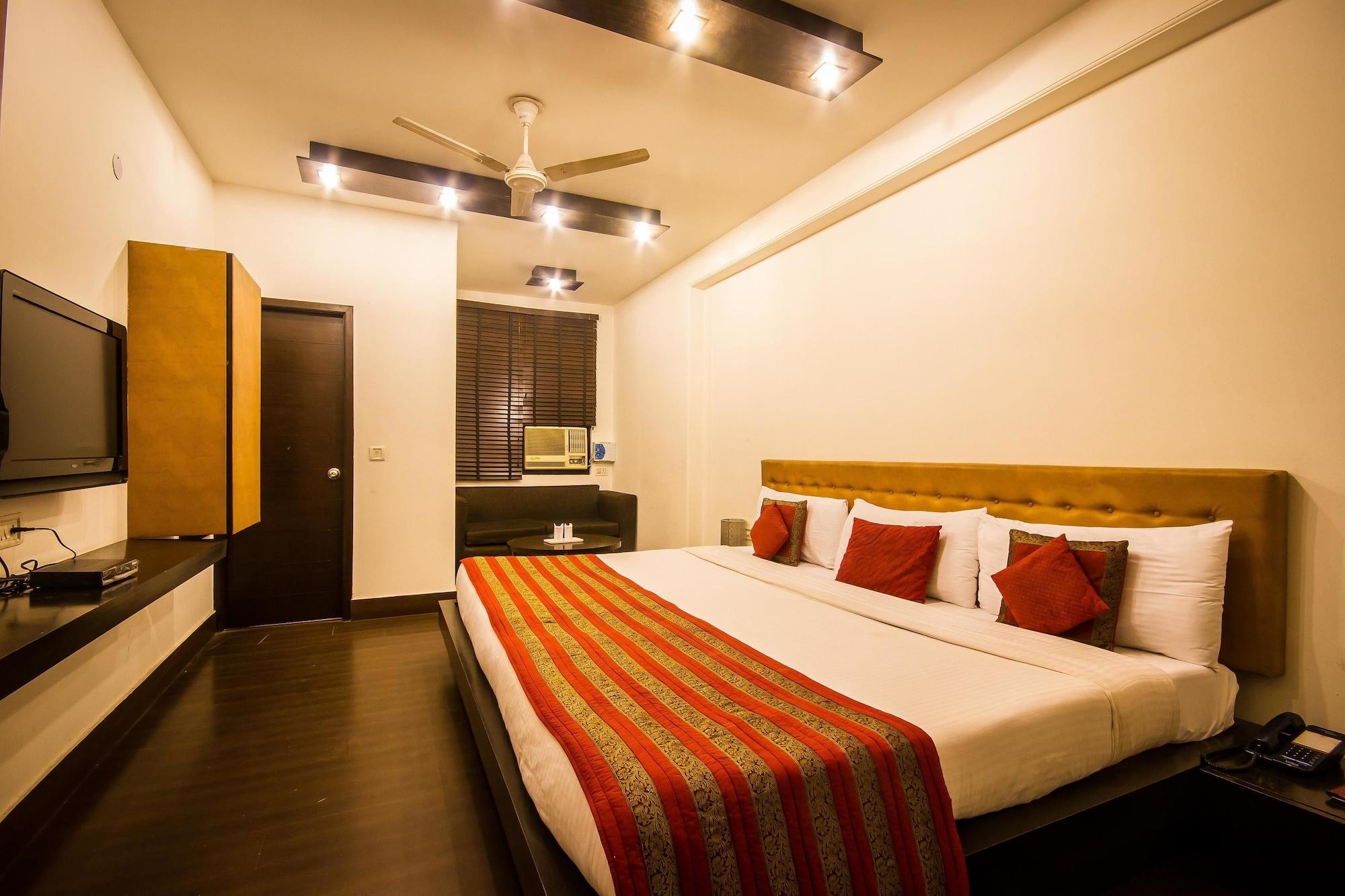 Hotel Good Palace 3*