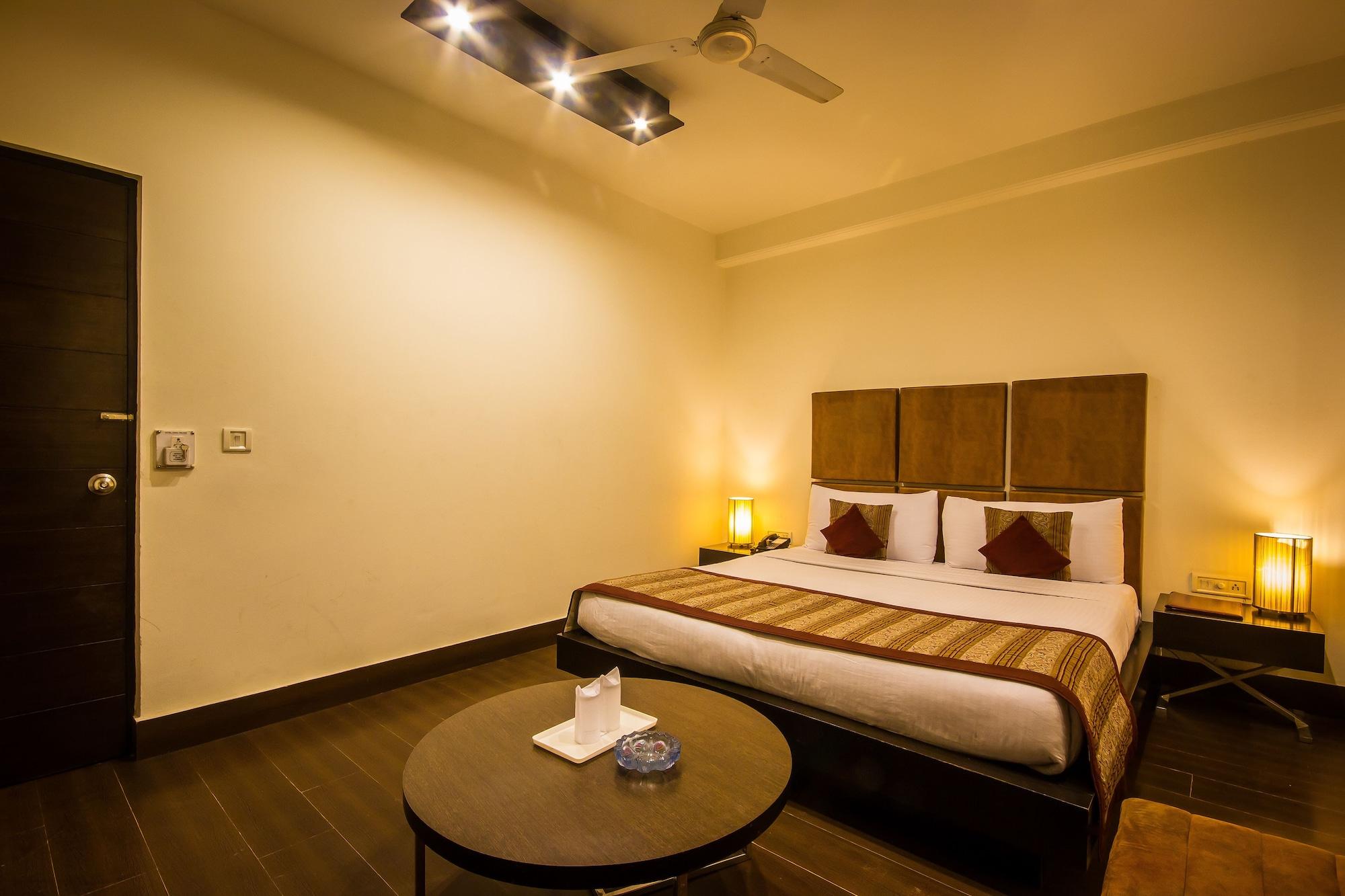 Hotel Good Palace 3*