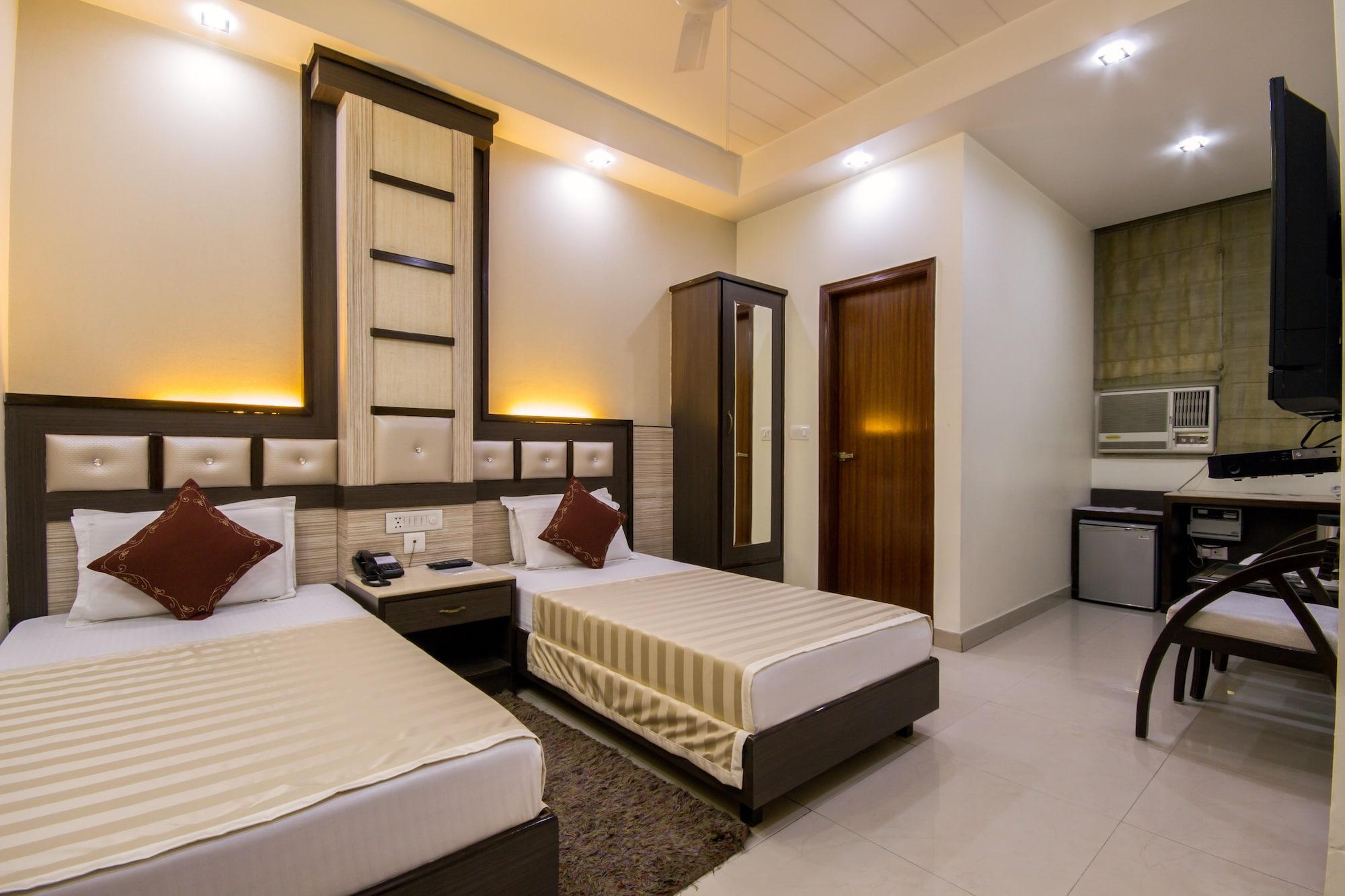Aster New Hotel