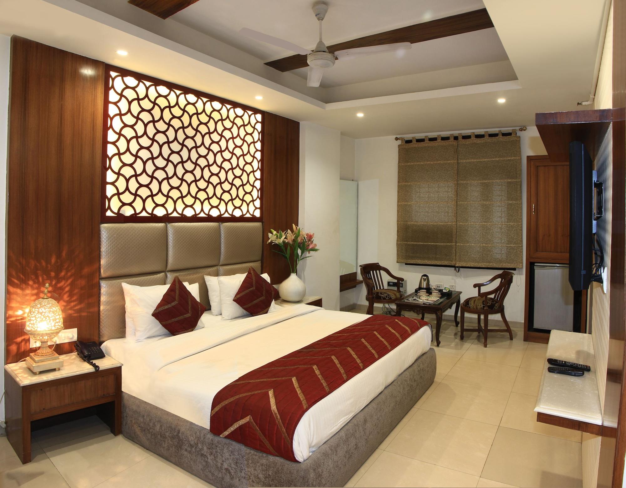 Sita International Hotel 3*
