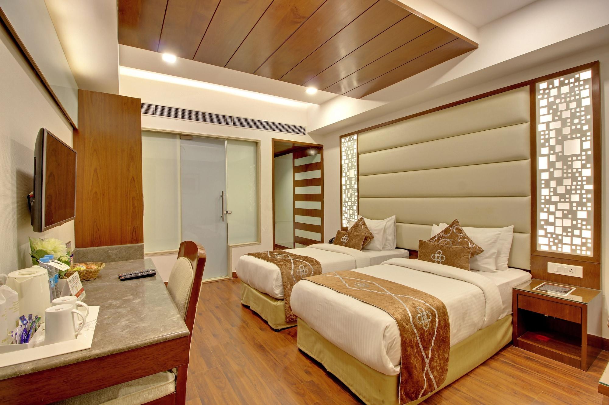 Hotel Swaran Palace 4*