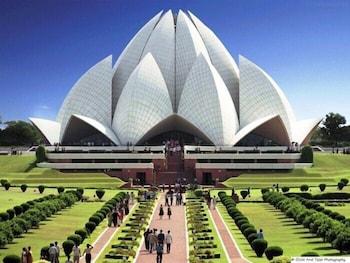 Muse Sarovar Portico Nehru Place Hotel