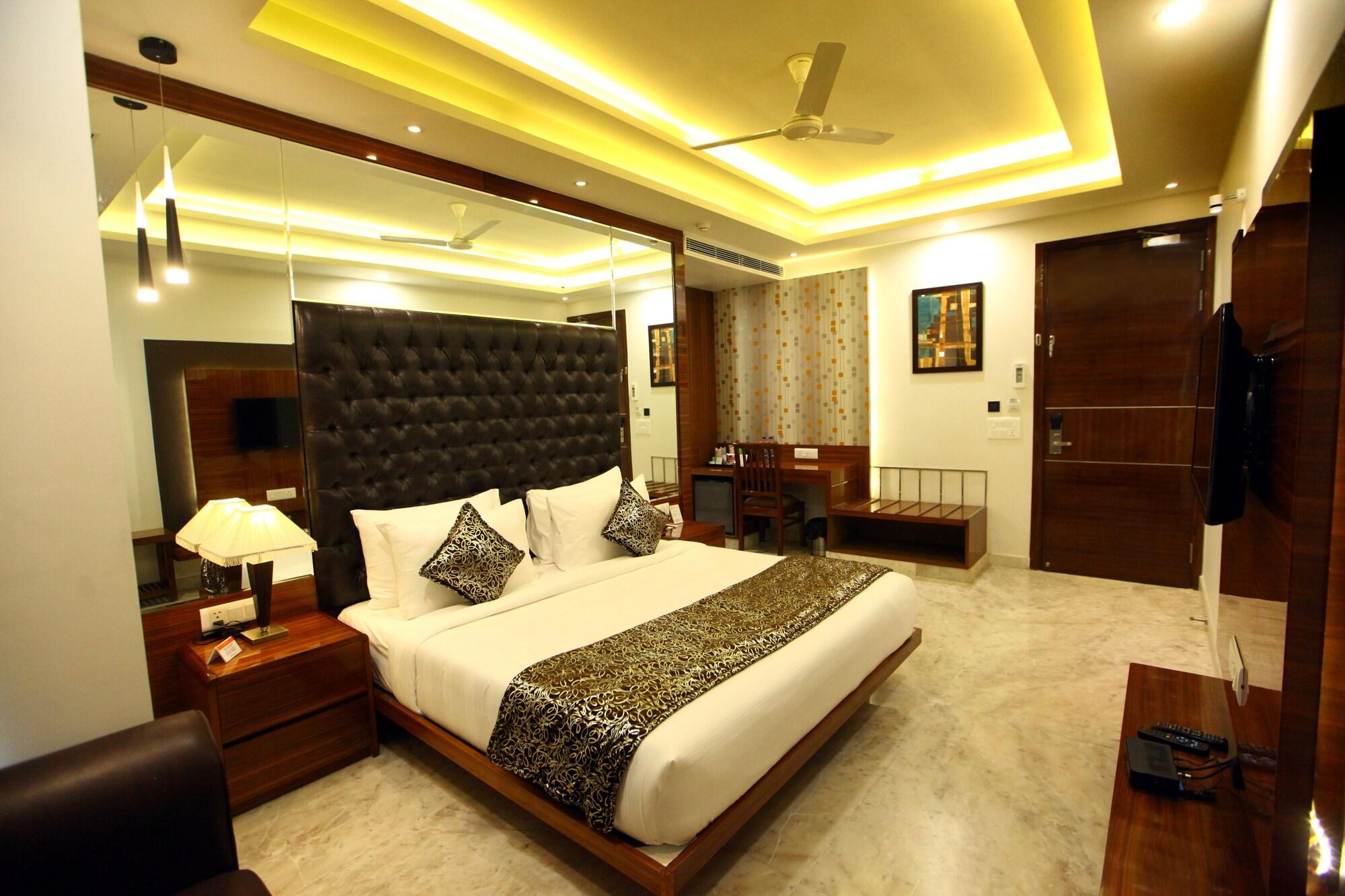 Hotel The Sentinel