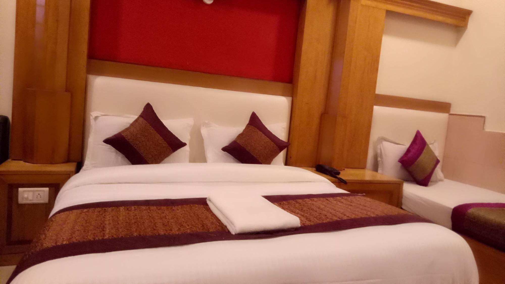 Oyo Flagship Kumar Palace 3* New Delhi
