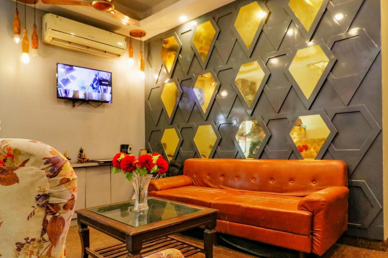 Staybook Aira Railway Station Paharganj 4* Nova Deli
