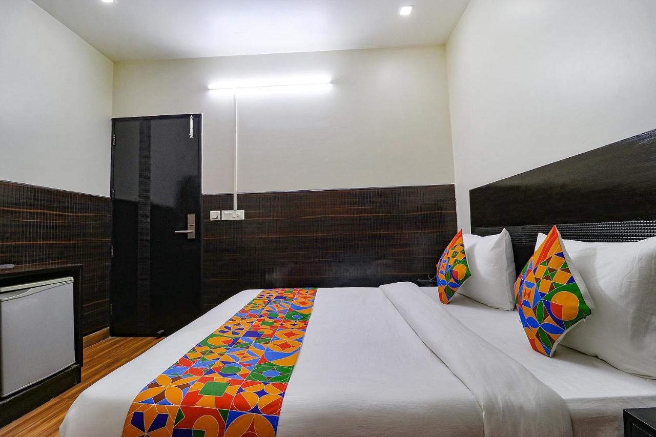 Fabhotel La Ola