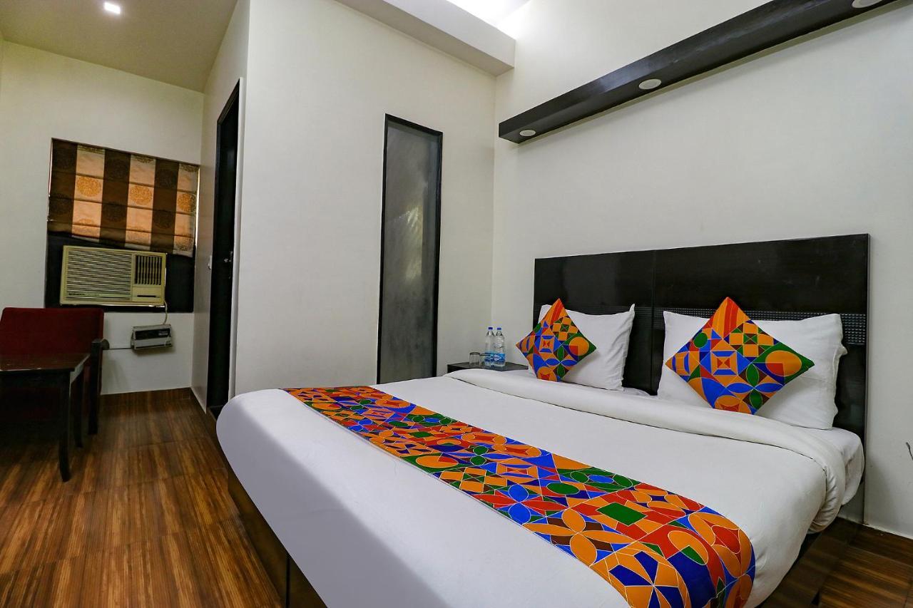 Hotel Fabhotel La Ola 3*