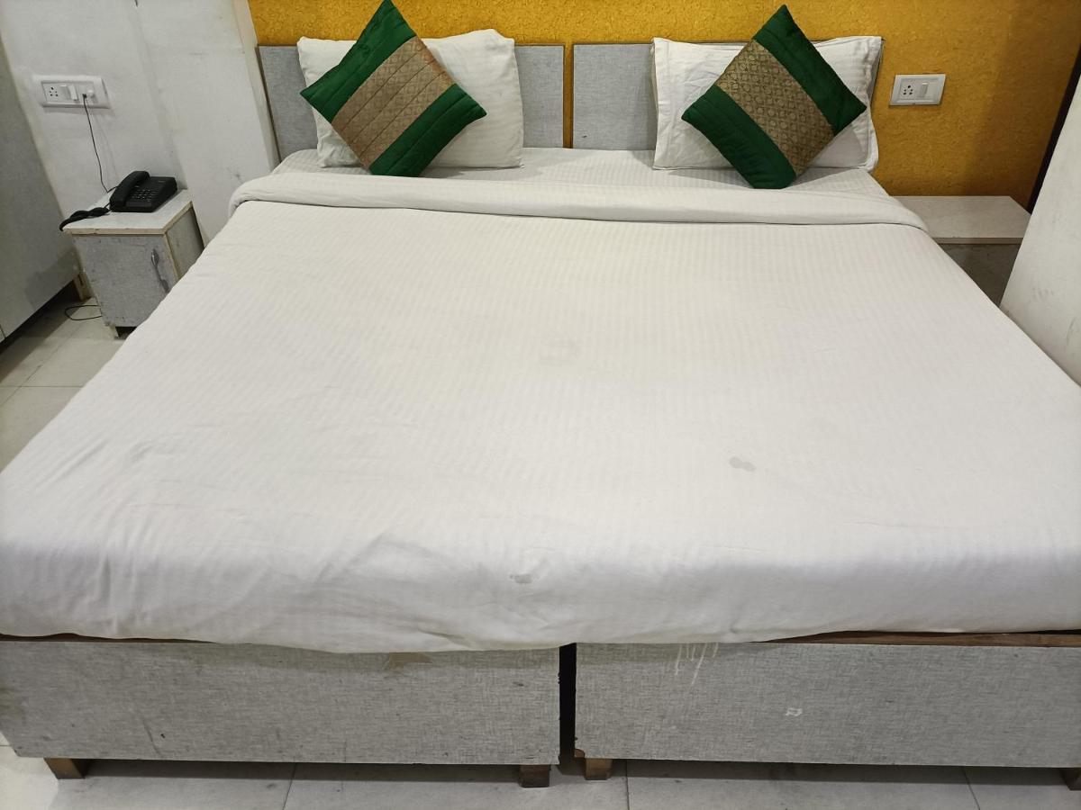 Airport Breeze 4*