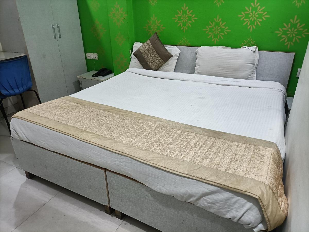 Airport Breeze 4* New Delhi