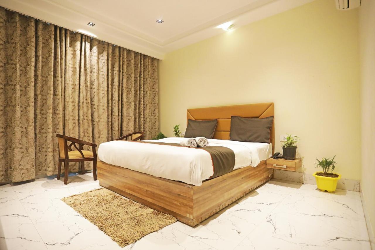 Hotel Goodluck Suites Near Delhi Airport