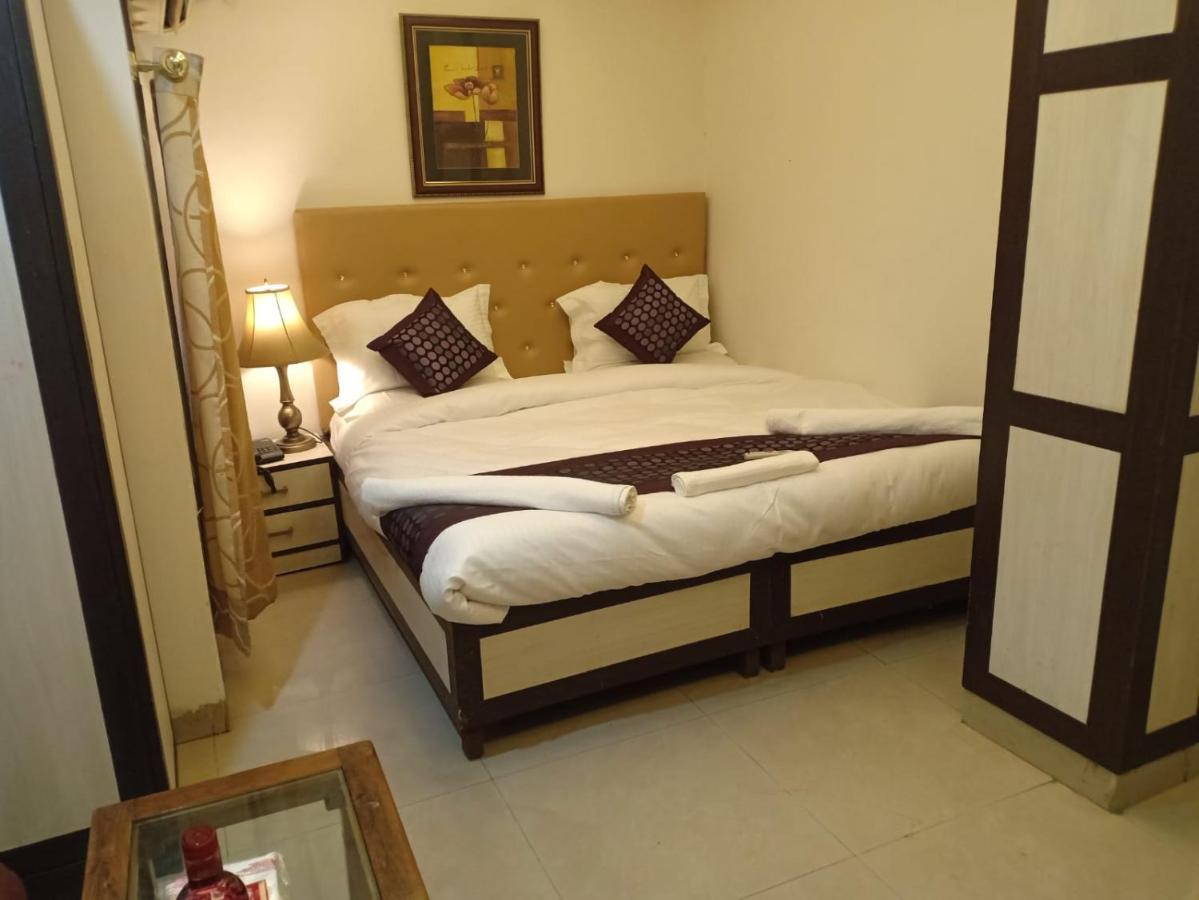 Shyam Palace