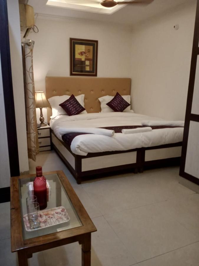 Shyam Palace Hotel