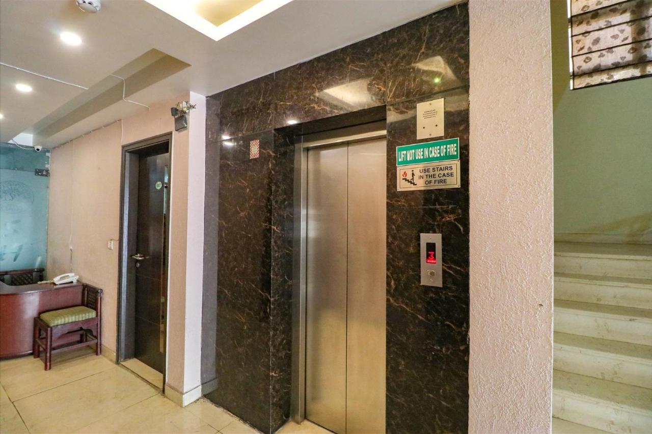 Fabexpress Yug Karol Bagh 3*