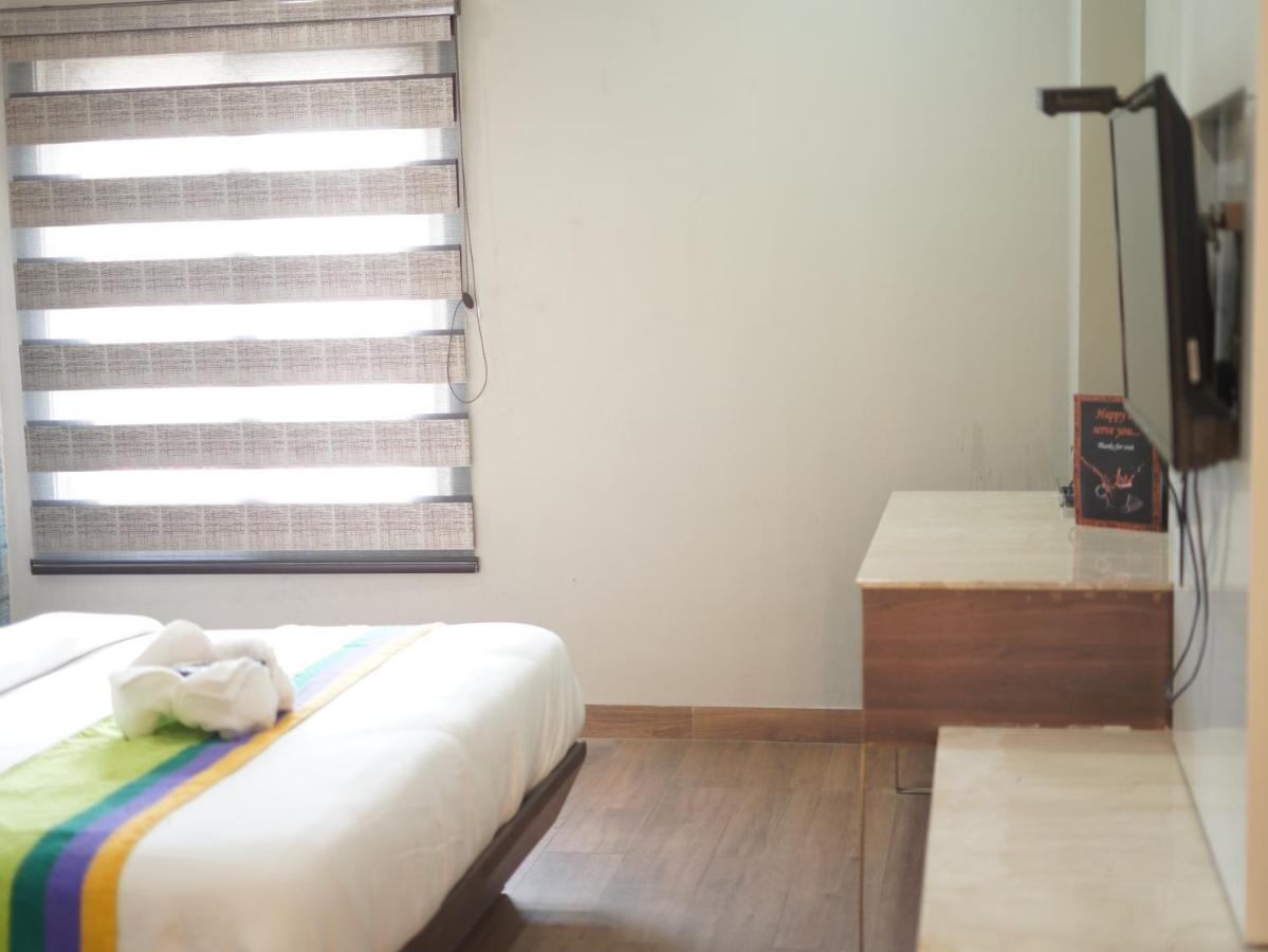 City View Luxury Near Railway Station