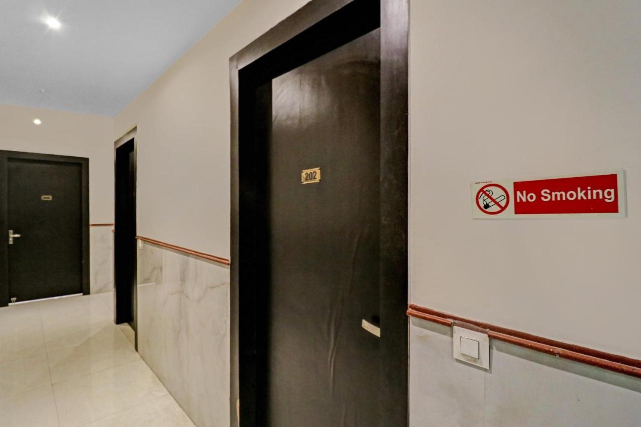 Oyo 23368 Boutique Paragon Hotel