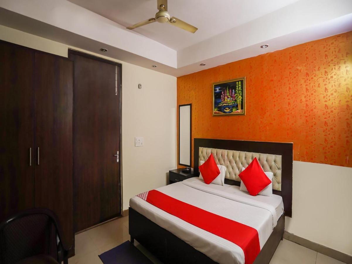 Hotel Jkm New Delhi
