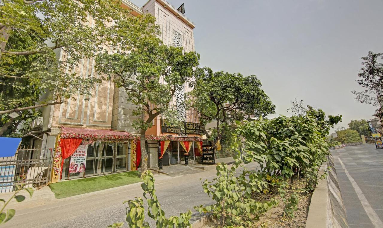 Hotel Treebo Mona Grand 3*
