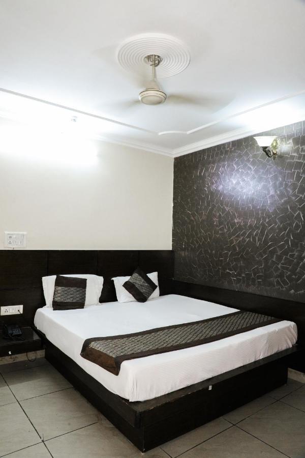 Hotel Centra Inn Hotel Nova Deli