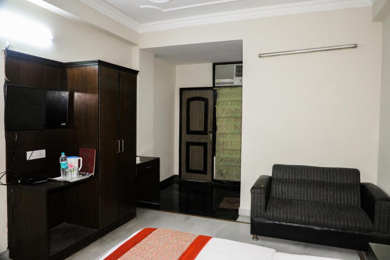 Hotel Centra Inn Hotel New Delhi