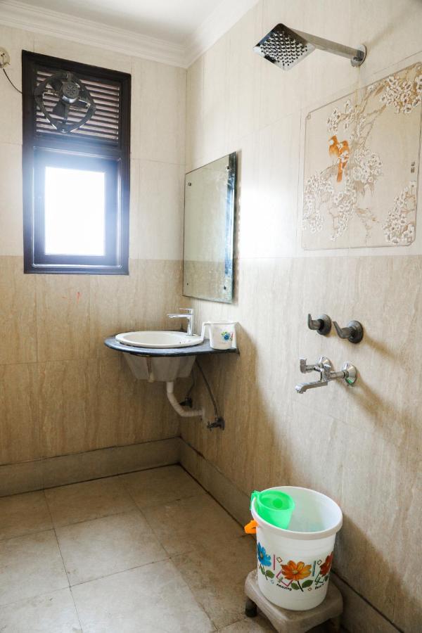 Hotel Centra Inn 3* New Delhi