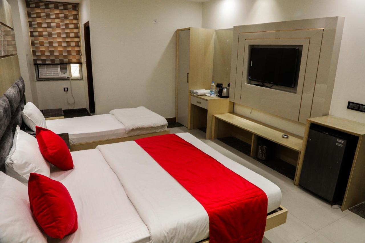 Vanson - Near Connaught Place Hotel 3*