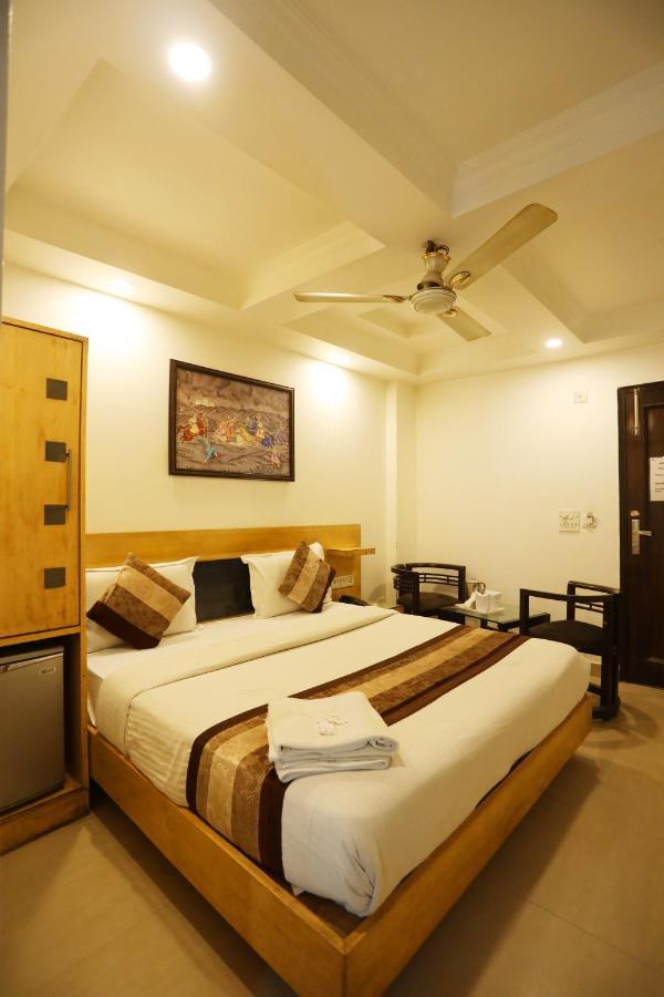 Hotel Maya 'new Delhi' Nova Deli