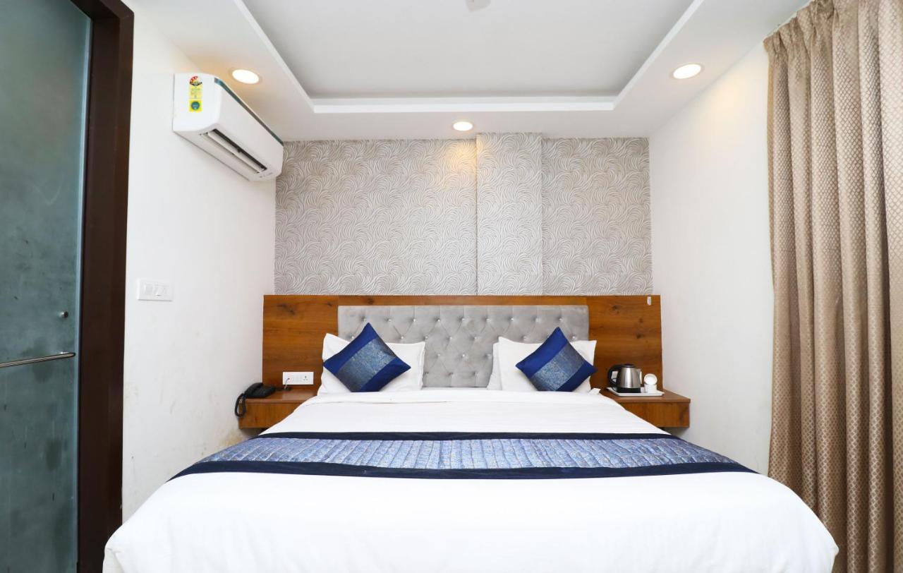 Belwood Suites - Near Airport Hotel Nova Deli