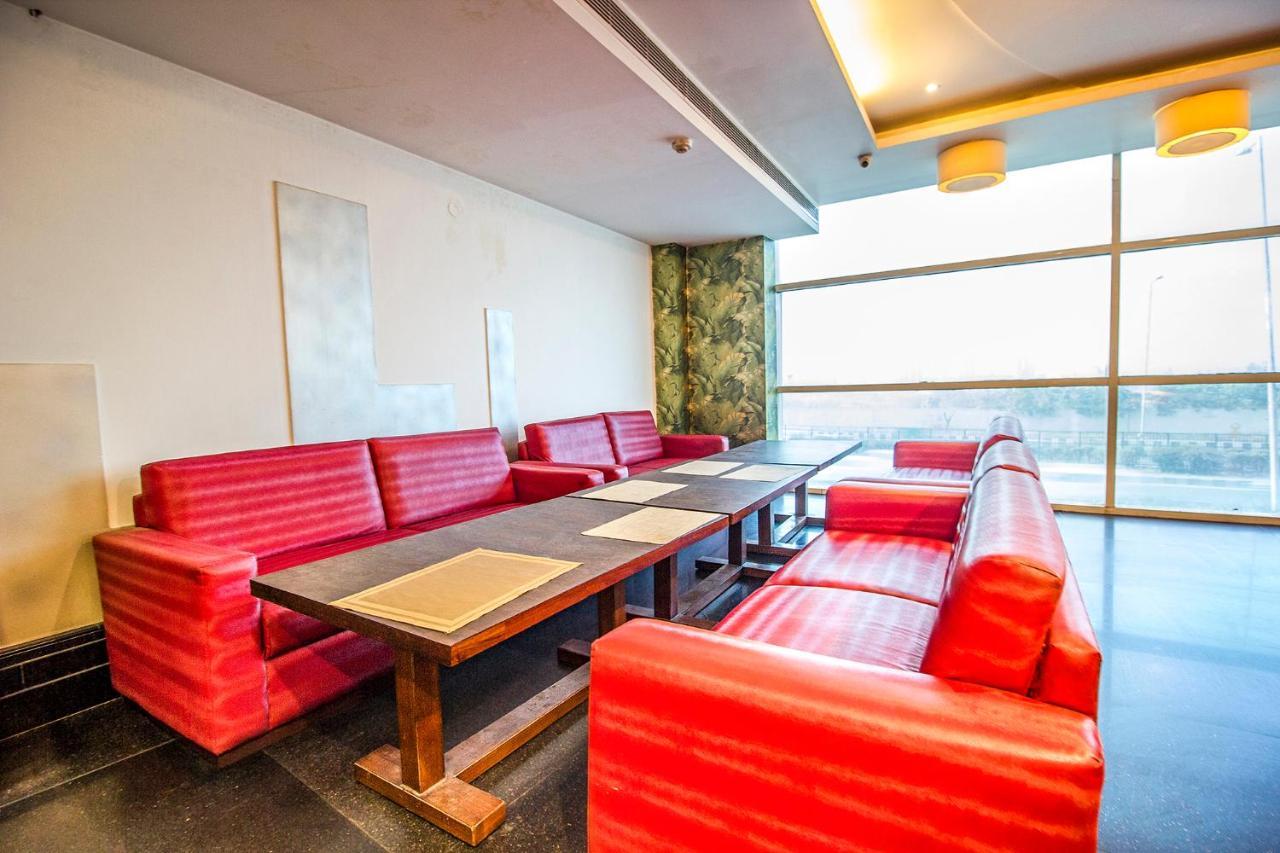 Hotel Fabhotel Star Delhi Airport