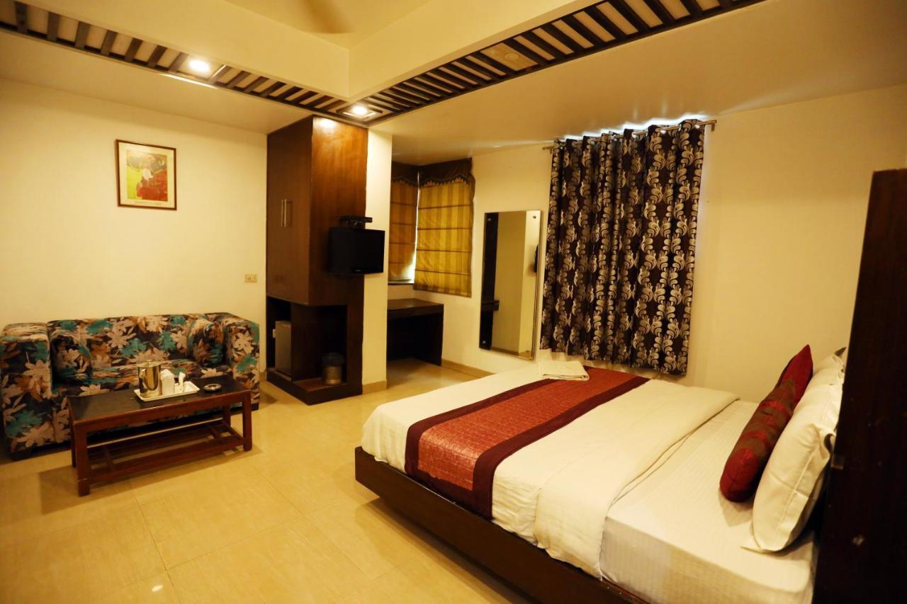 Hotel Maya 'new Delhi' Nova Deli