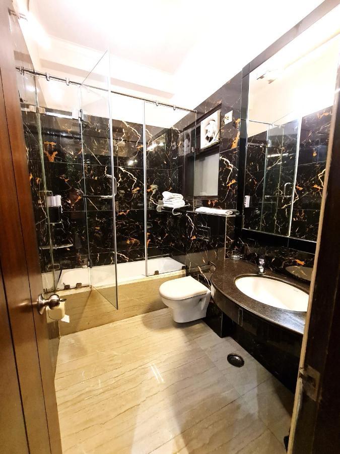 Hotel Royal Castle Grand 2*