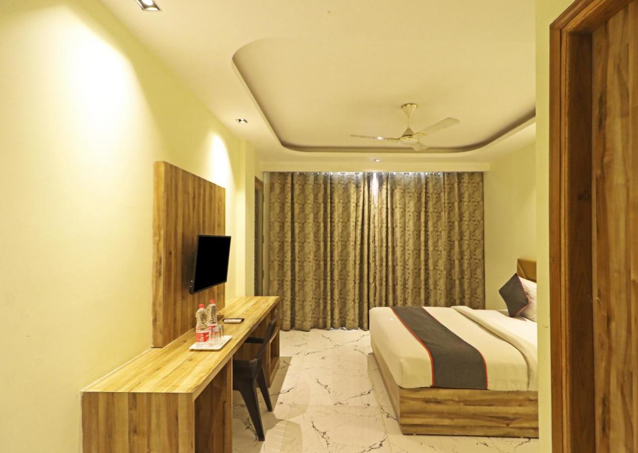 Good Vibe Near Delhi Igi Airport Hotel