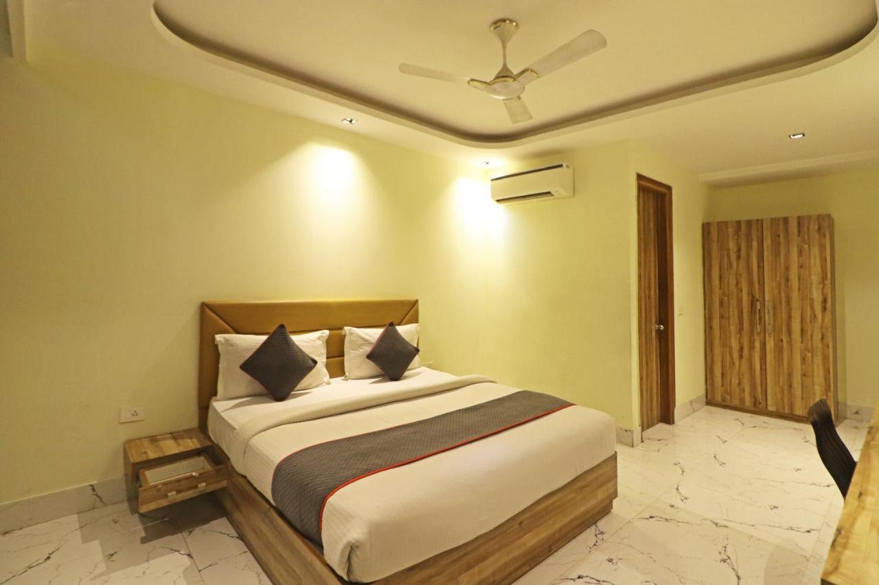 Good Vibe Near Delhi Igi Airport New Delhi