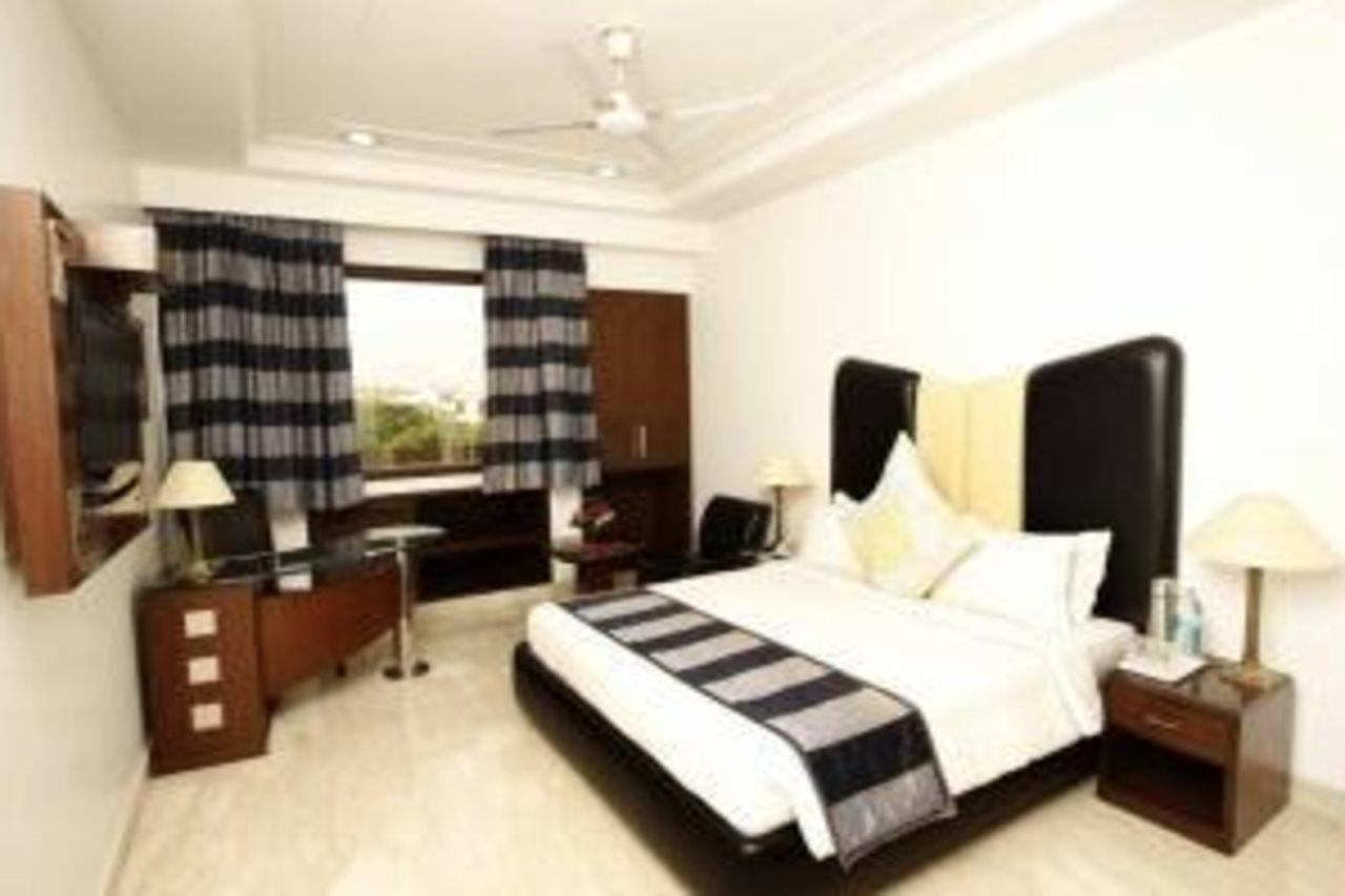Hotel Star Grand 3*