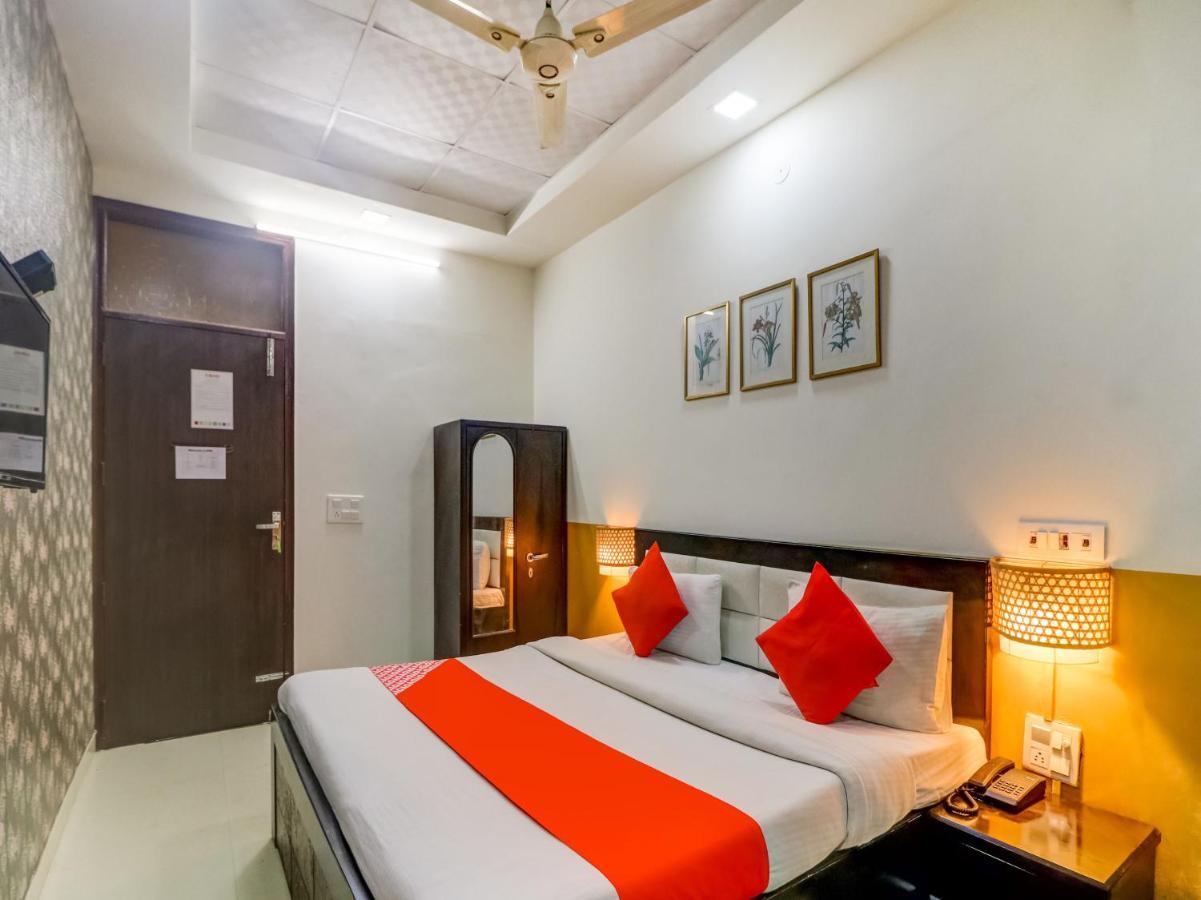 Oyo 74060 Taj Residency 3* New Delhi