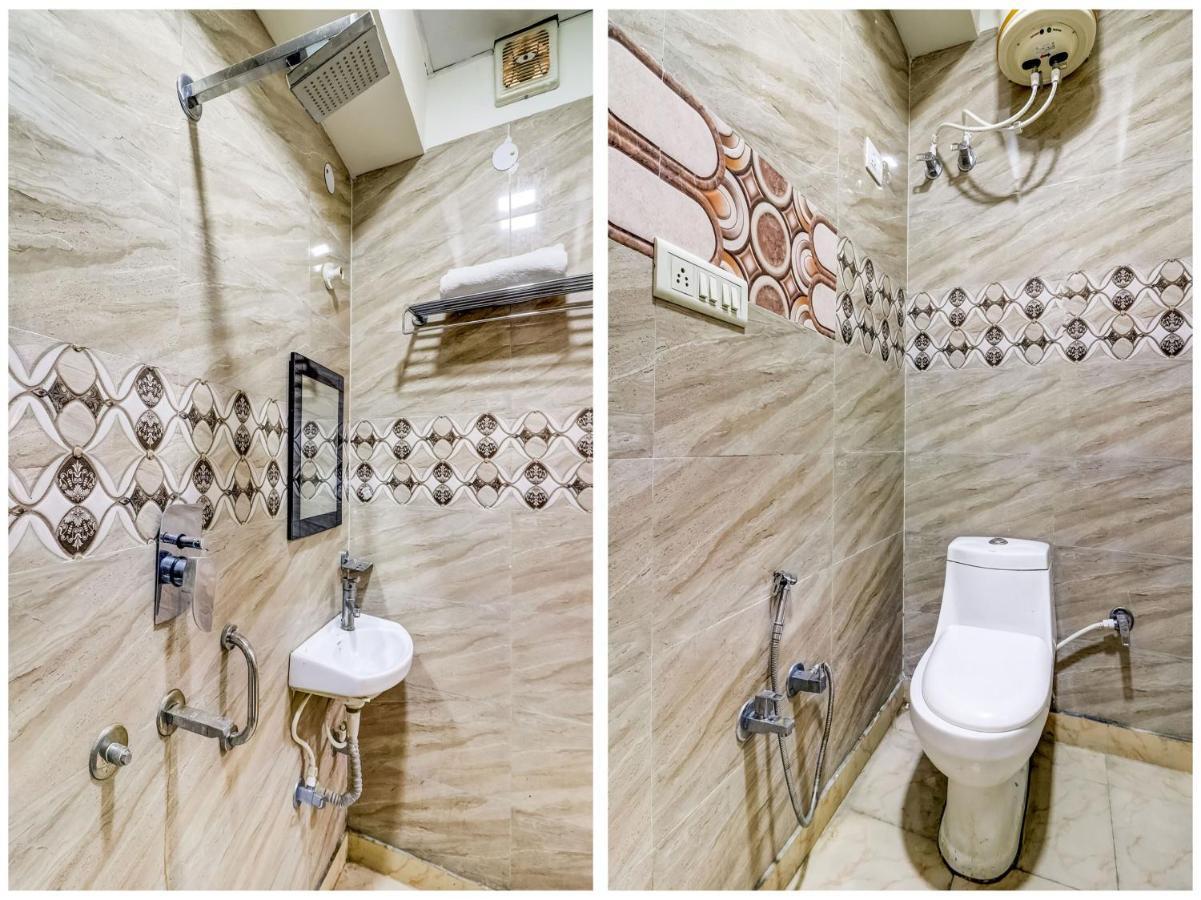 Hotel Oyo 74060 Taj Residency 3*