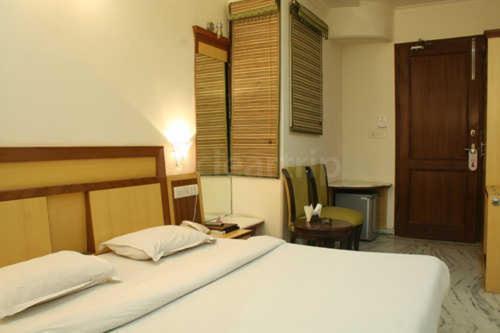 Hotel Tjs Grand