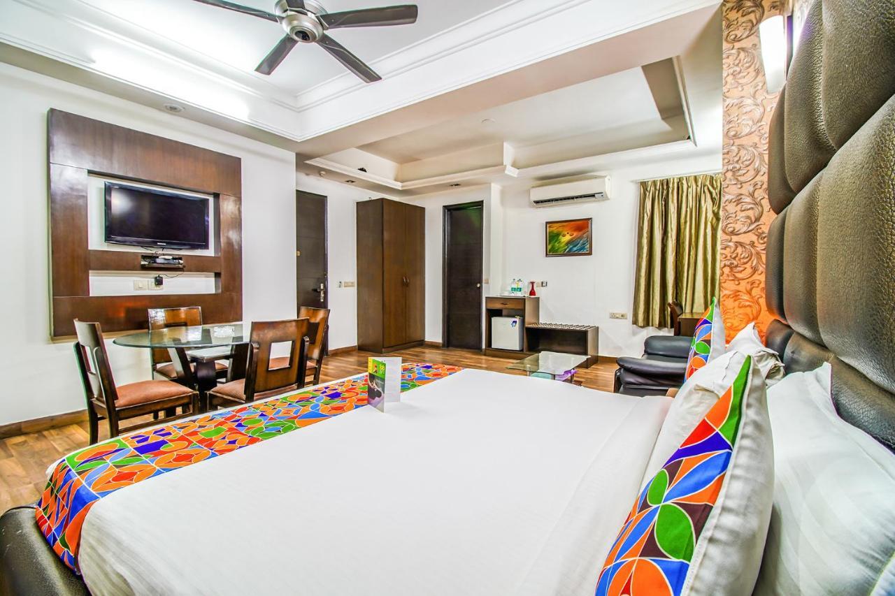 Fabhotel Cameron